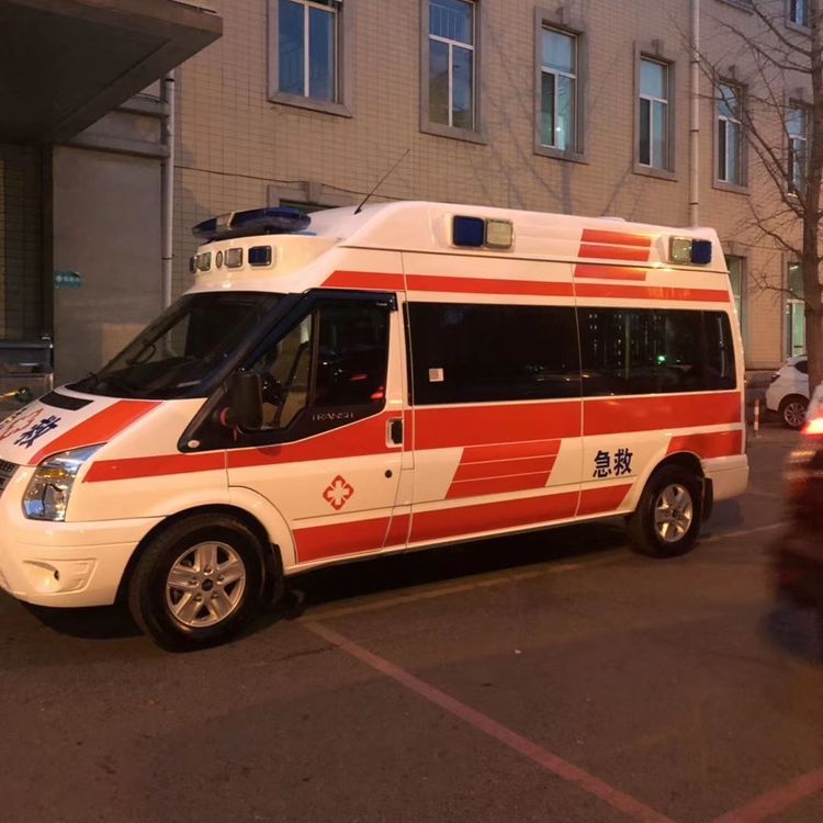 独山夜间租赁救护车护送病人转院：安全转运的 8 大核心注意事项